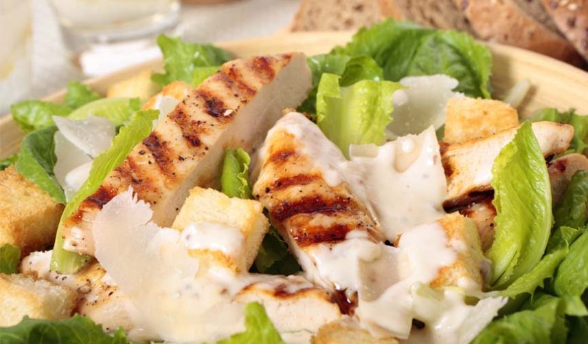 Receta_El_Huertico_Ensalada_de_pollo_con_salsa_casera_de_yogur