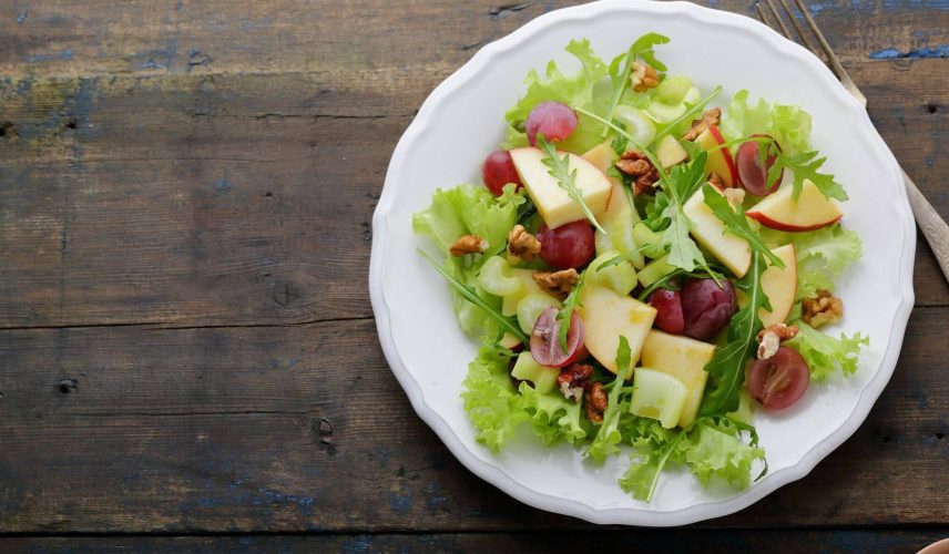 Receta_El_Huertico_Ensalada_frutal_batavia_rucula_apio